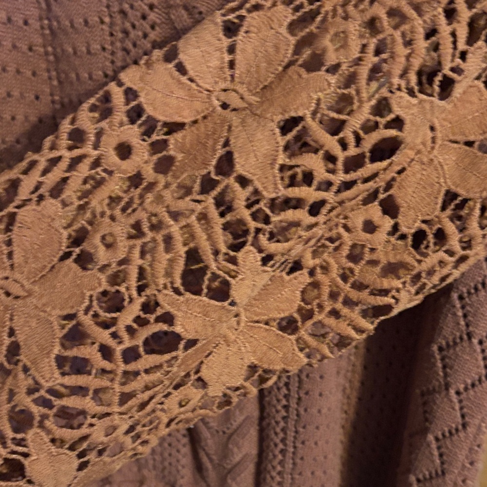Source Unknown Rust Sweater - Crew Neck - Picture 3 of 8